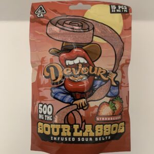 Devour Sour Lassos Strawberry Gummies 500mg